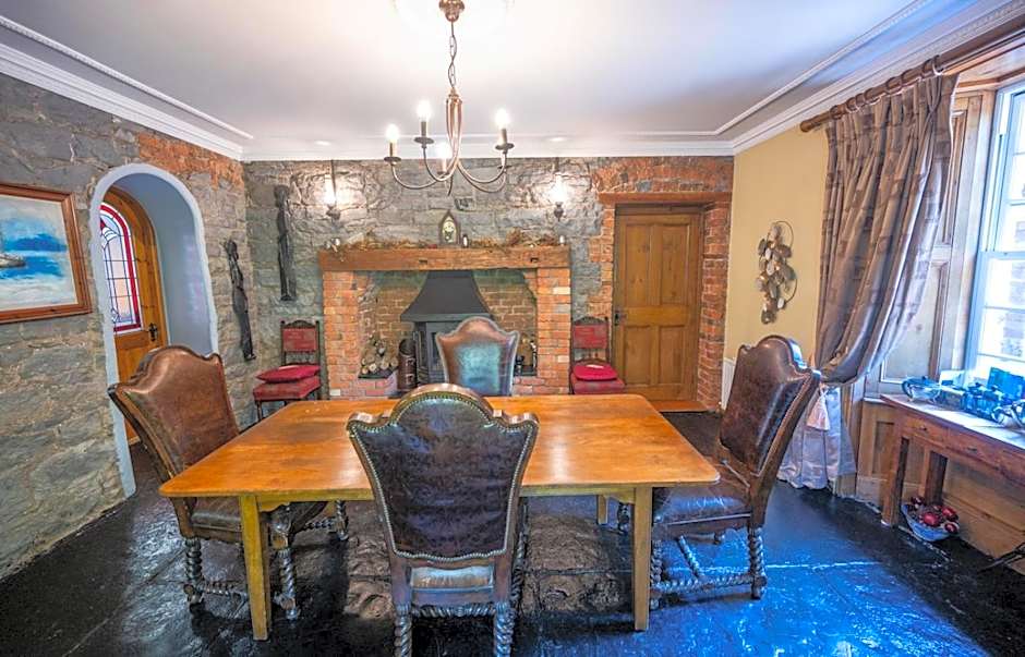 Knockaderry House
