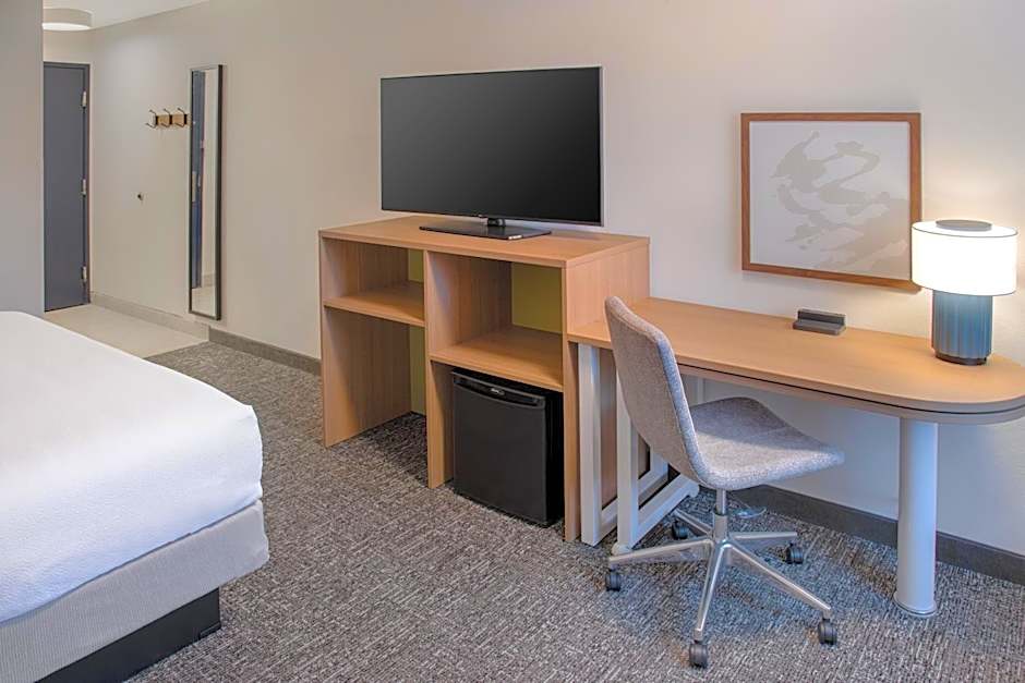 Spark by Hilton St. Robert Fort Leonard Wood