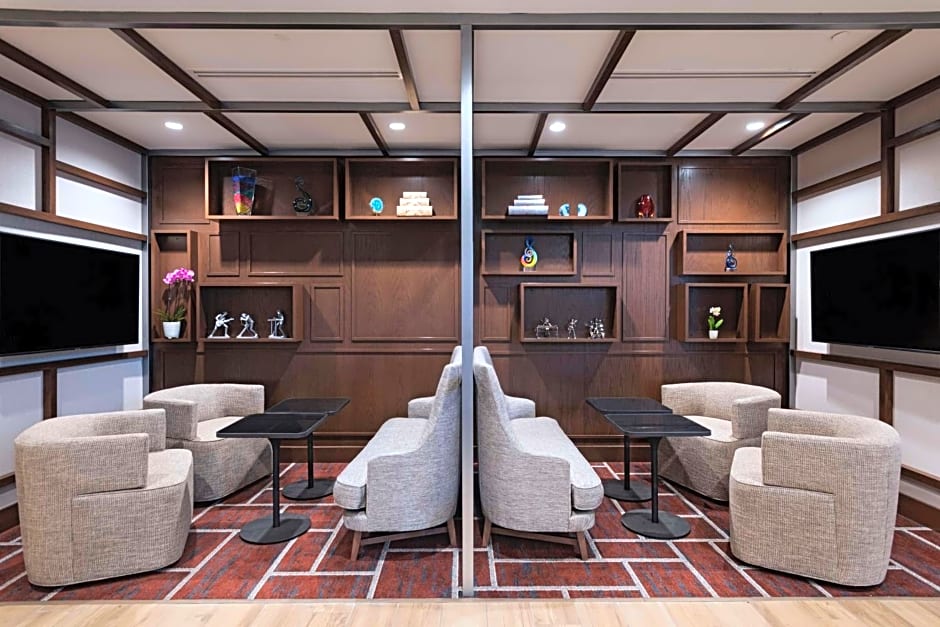 Hyatt Place Austin Lake Travis/Four Points