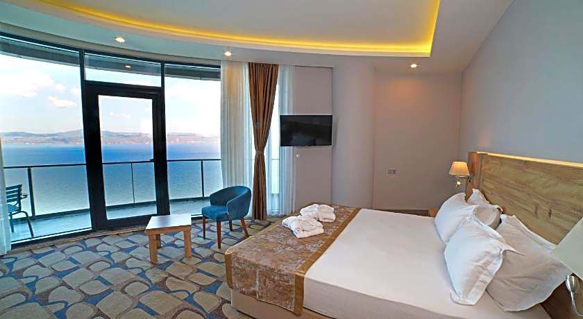 BLUE MUDANYA HOTEL