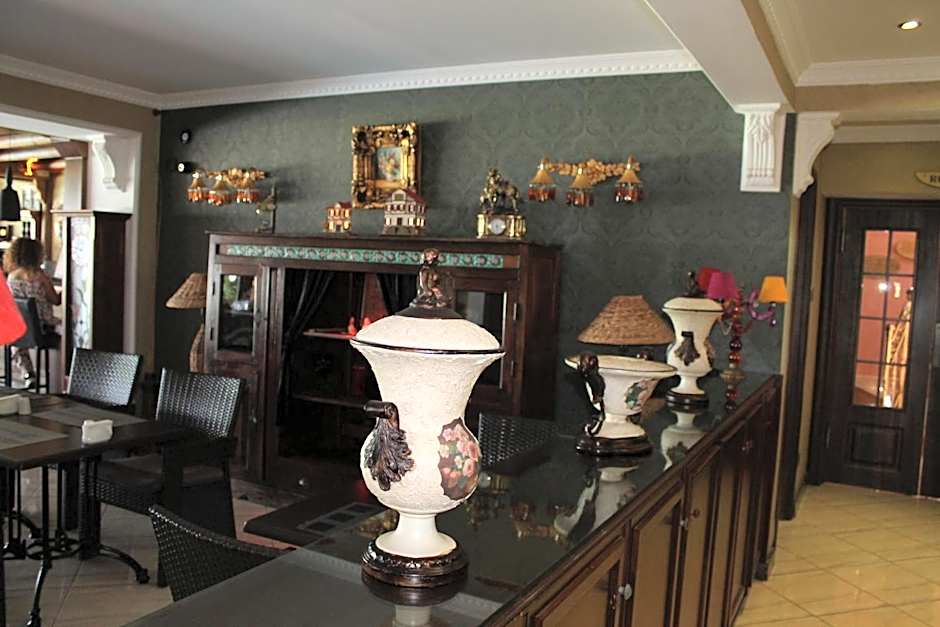 Bella View Art Boutique Hotel