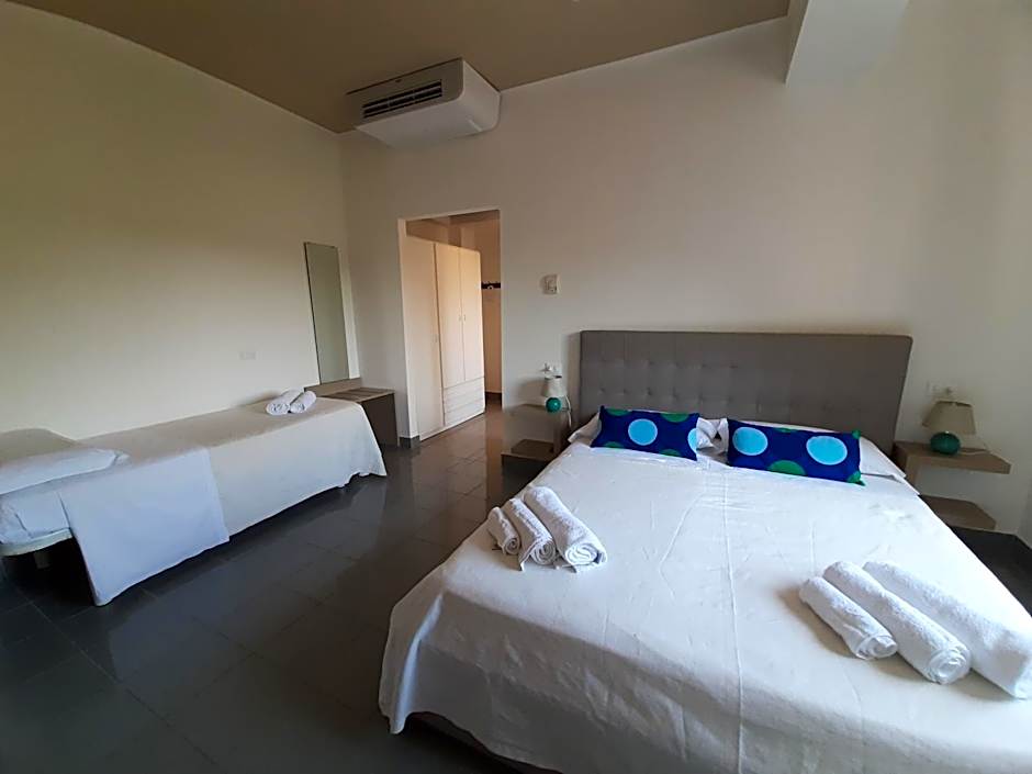Hotel Desire'