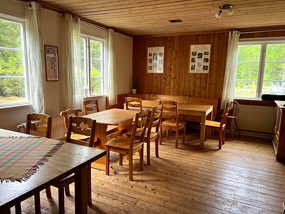 Nya Skogsgården Hostel