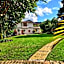 Casa Flor de Mayo