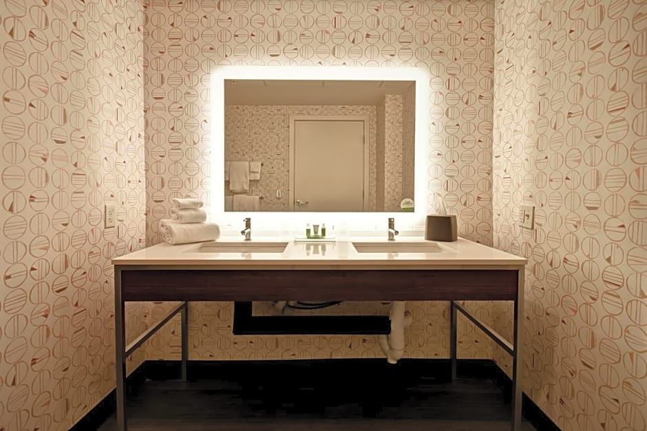 Holiday Inn Lancaster By IHG