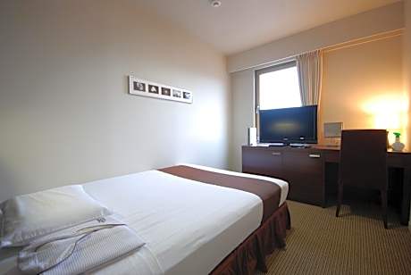 Standard Single Room - Non-Smoking