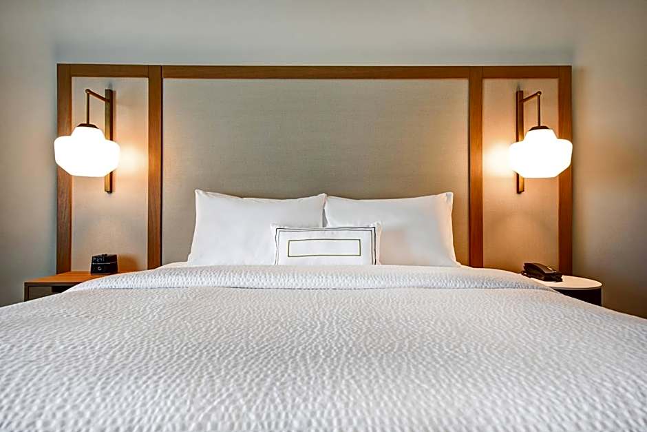 Fairfield Inn & Suites by Marriott Plymouth