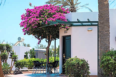 2BEDROOM BUNGALOW 4ADULTS+1CHILD