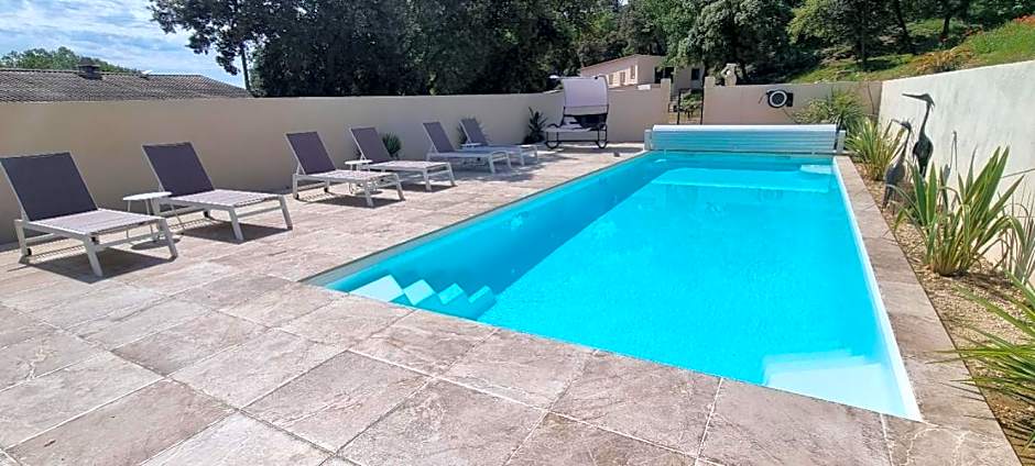 LES BOIS DE ZOLA entre Provence et Luberon