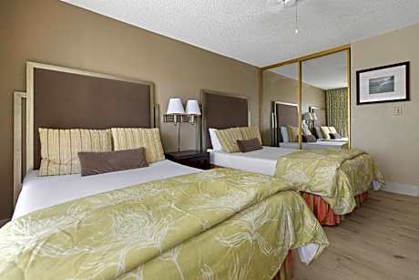 Ocean View One Bedroom Suite with 2 Double Beds and a Sofa bed