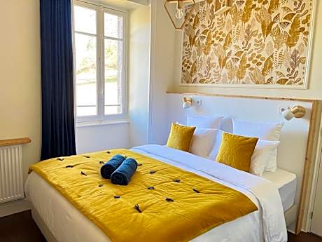 Double Room with Mountain View
