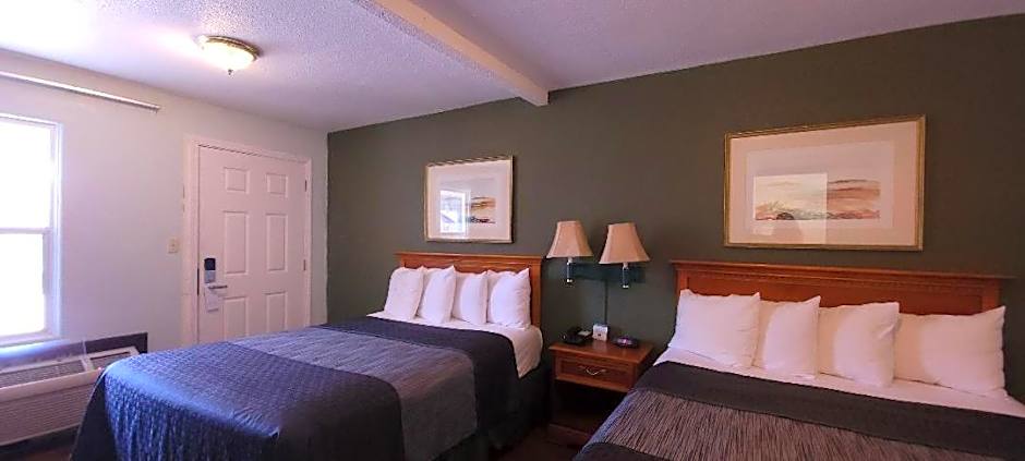 Sycamore Inn Chico University Area