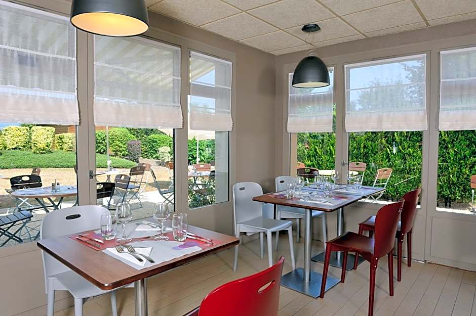 Campanile Clermont-Ferrand ~ Aubière