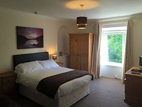 Triple room-Standard-Ensuite with Shower-Countryside view