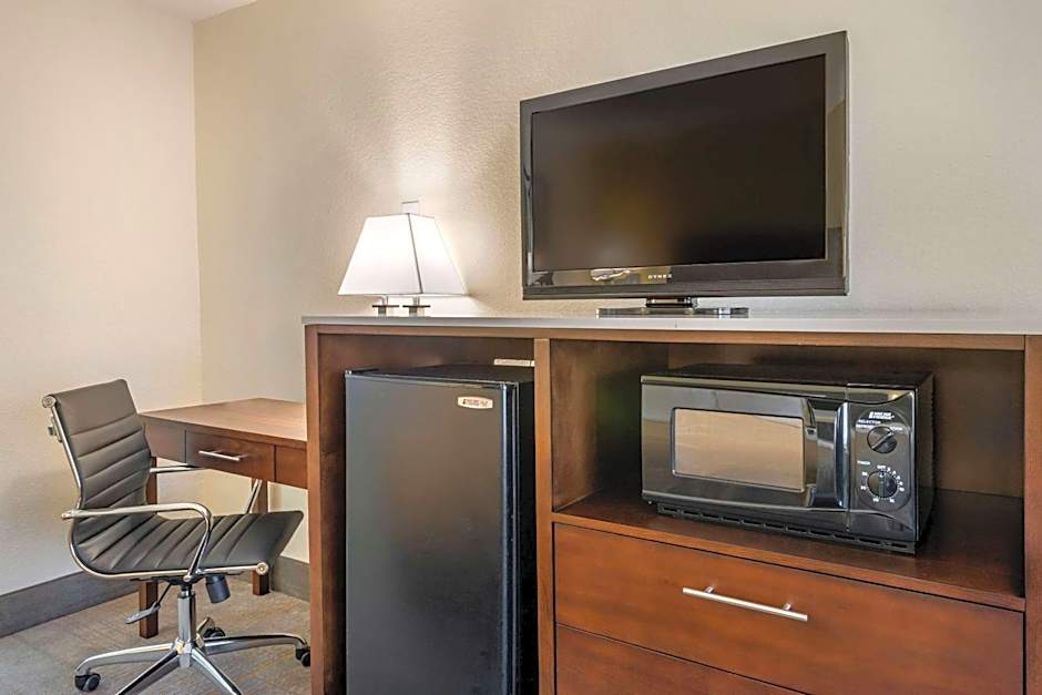 Quality Inn & Suites Palatka Riverfront