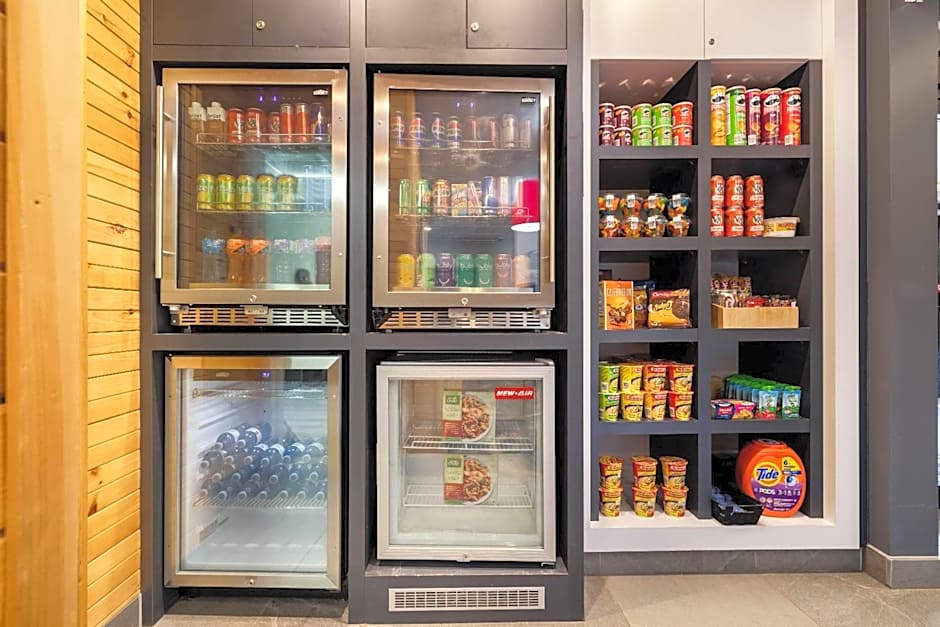 Microtel Inn & Suites by Wyndham Mont Tremblant