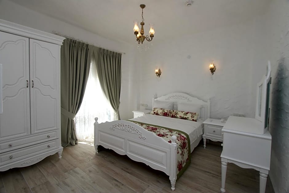 Alya Mou Butik Hotel