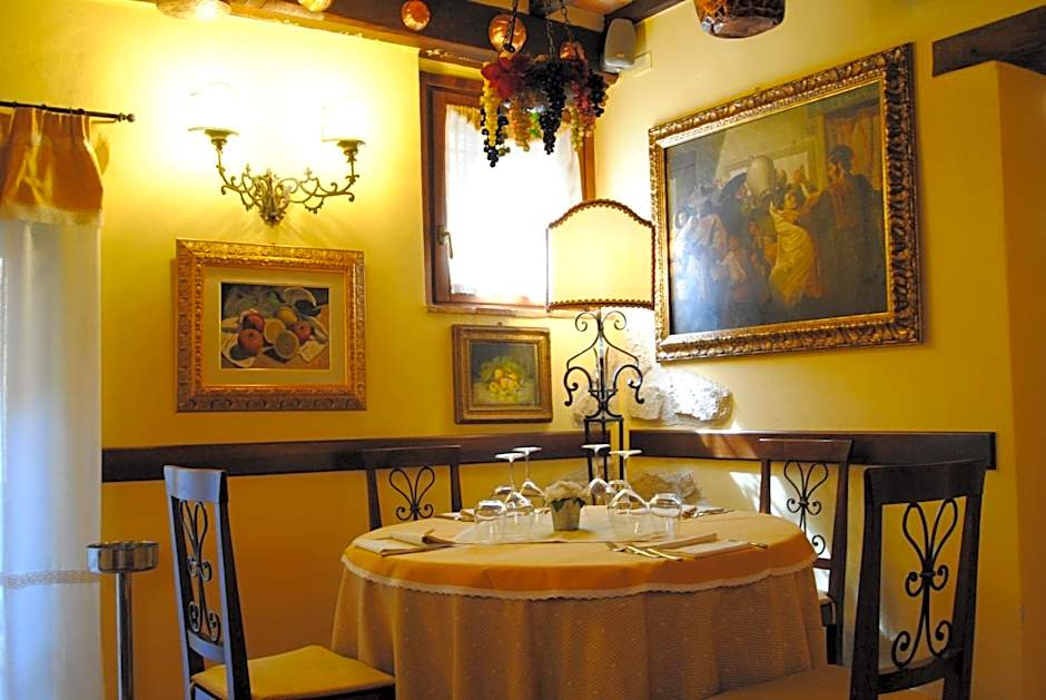 Torre Sangiovanni Albergo e Ristorante