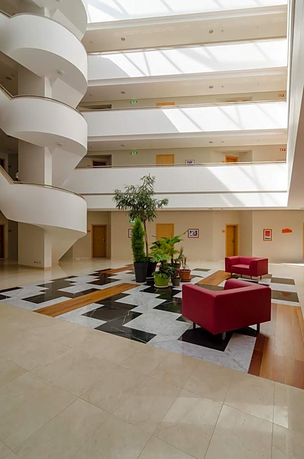 Alfagar Aparthotel