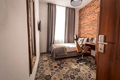 Business Single Room