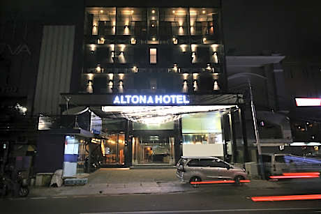 Altona Hotel