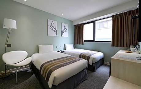 Twin Room with Shower