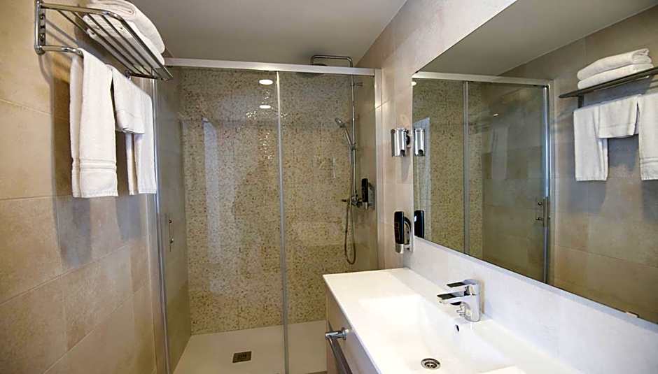 Hotel Chevy & Suites