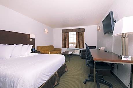 Queen Room with Sofa Bed