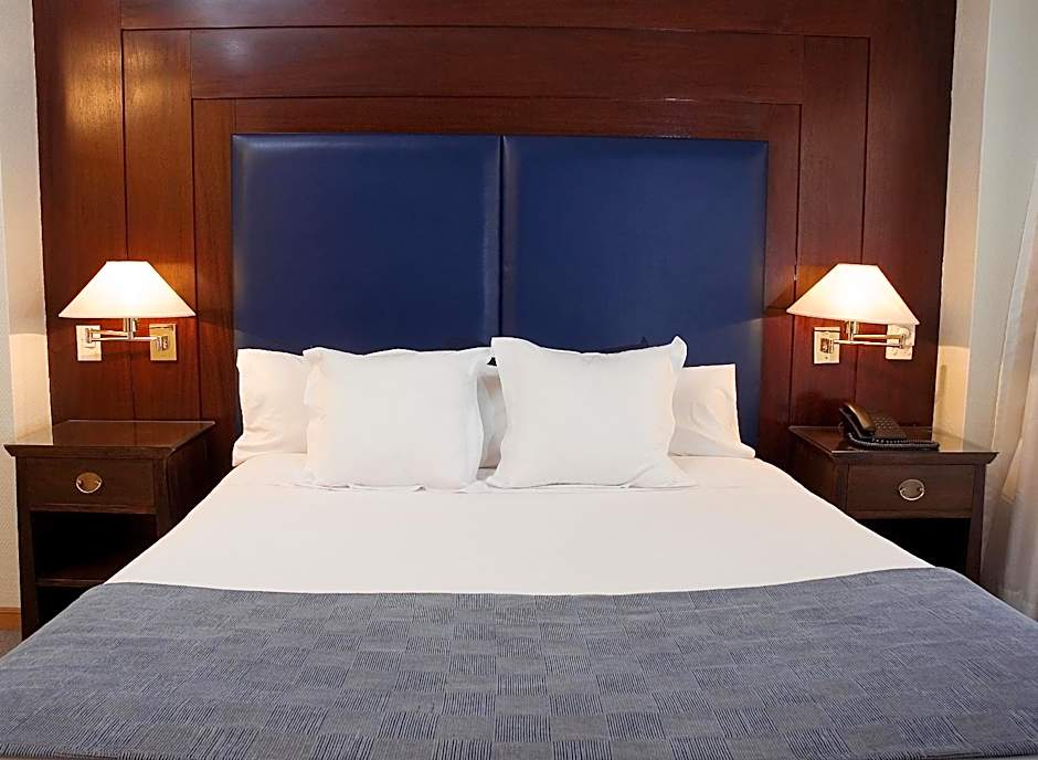 Hotel Dolmen