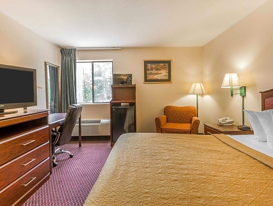 Quality Inn Pell City I-20 exit 158