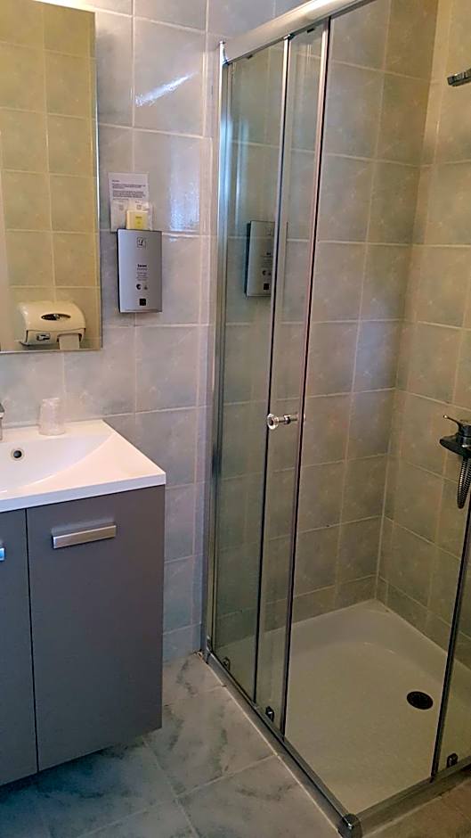 Logis Hôtel Restaurant L'Unique