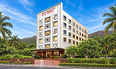 Raj Park - Hill View