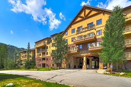 Red Hawk Lodge by Keystone Resort