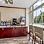 Best Western Plus River Escape Inn & Suites