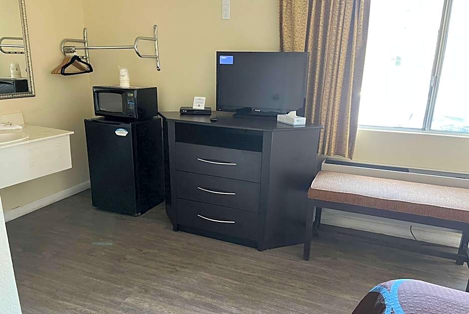 Super 8 by Wyndham Red Bluff
