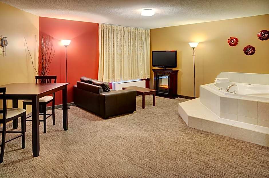 Travelodge by Wyndham Sudbury