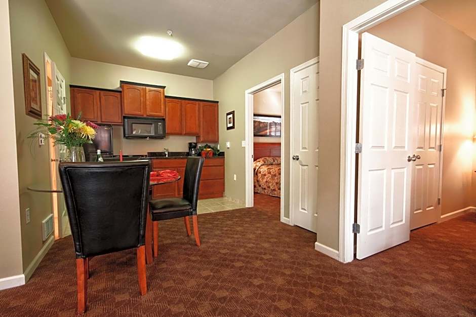 Stratford Suites Spokane Airport