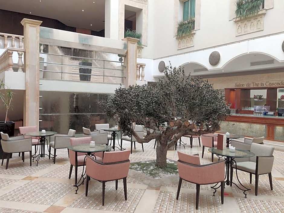 Les Oliviers Palace Hotel