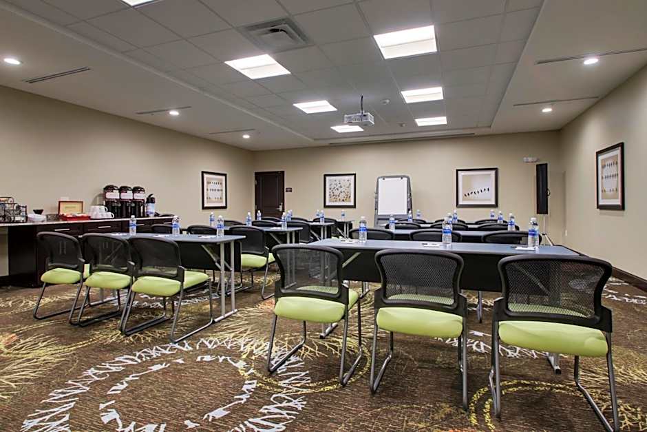 Staybridge Suites The Colony - Frisco By IHG