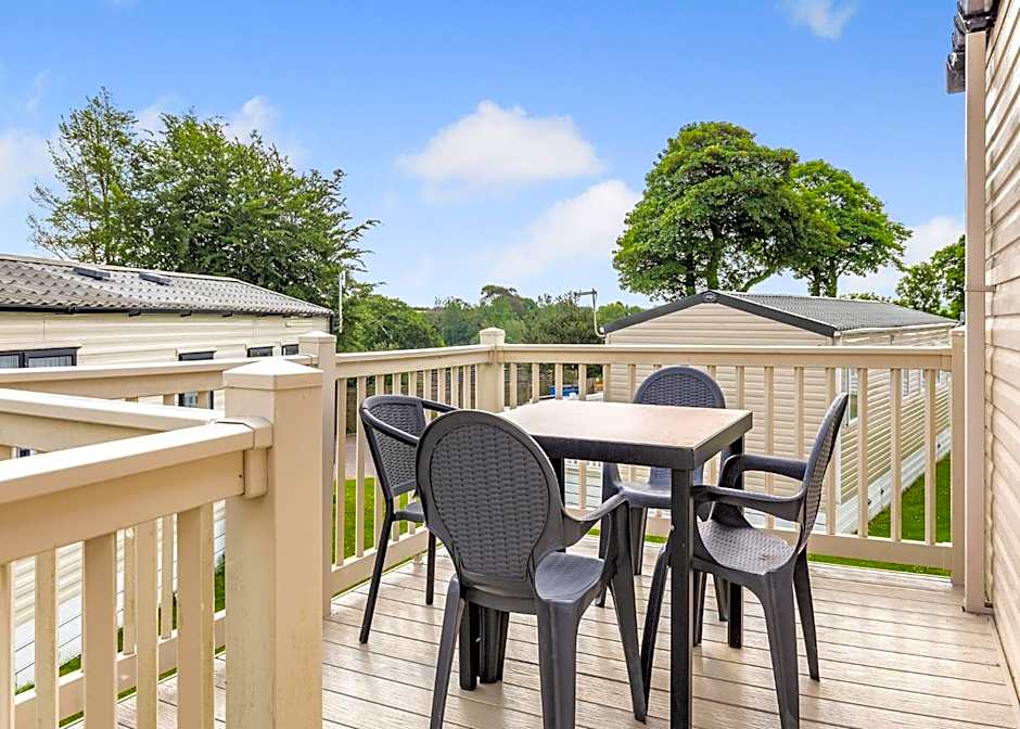 Meadow Lakes Holiday Park