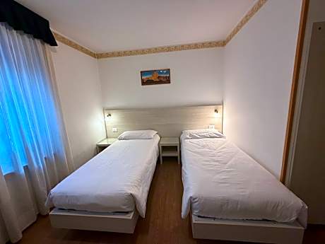 Budget Twin Room