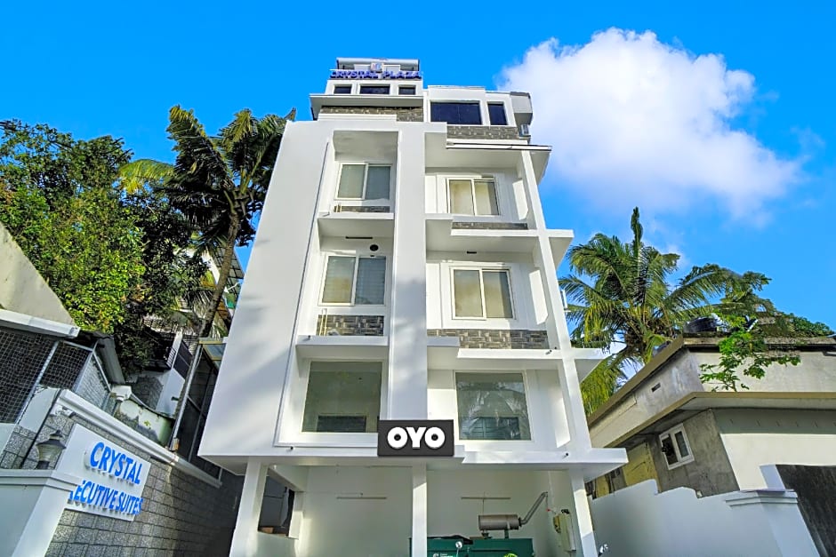 OYO Flagship Crystal Executive Suites