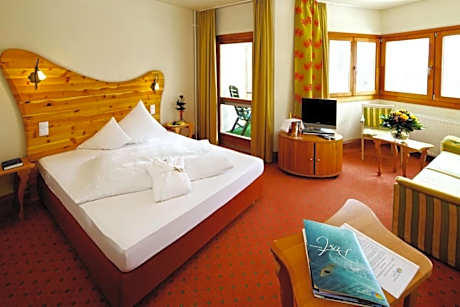 Deluxe Single Room