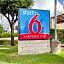 Studio 6 Houston, TX - Clear Lake