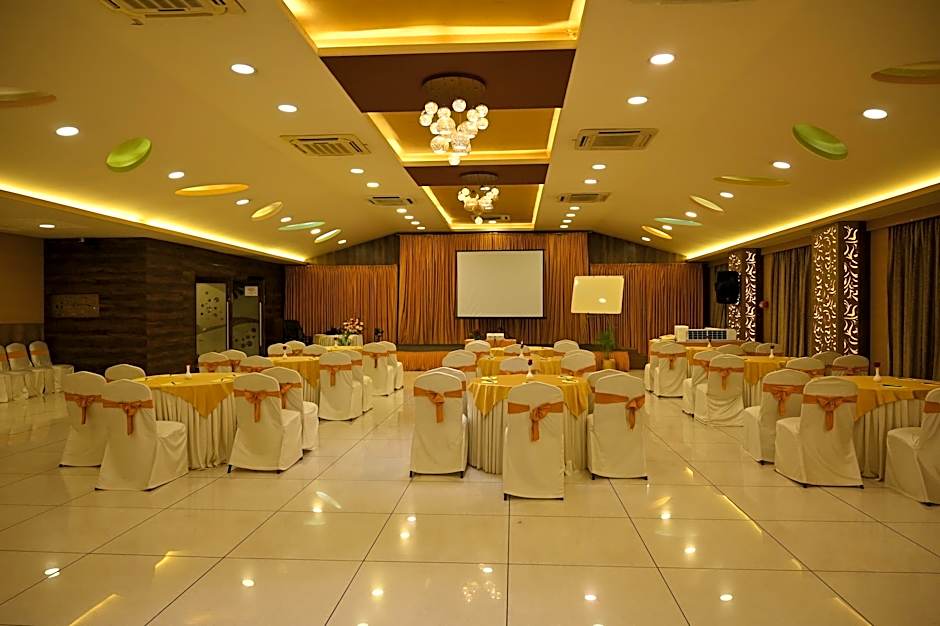 Hotel Ramanashree Richmond Bangalore