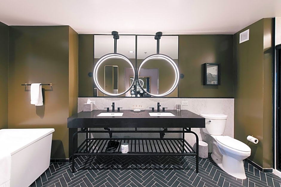 Hotel Indigo - Columbus at Riverfront Place By IHG