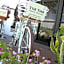 Tiin Tinn - Rivershore B&B