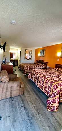 King Room with Two King Beds - Non-Smoking