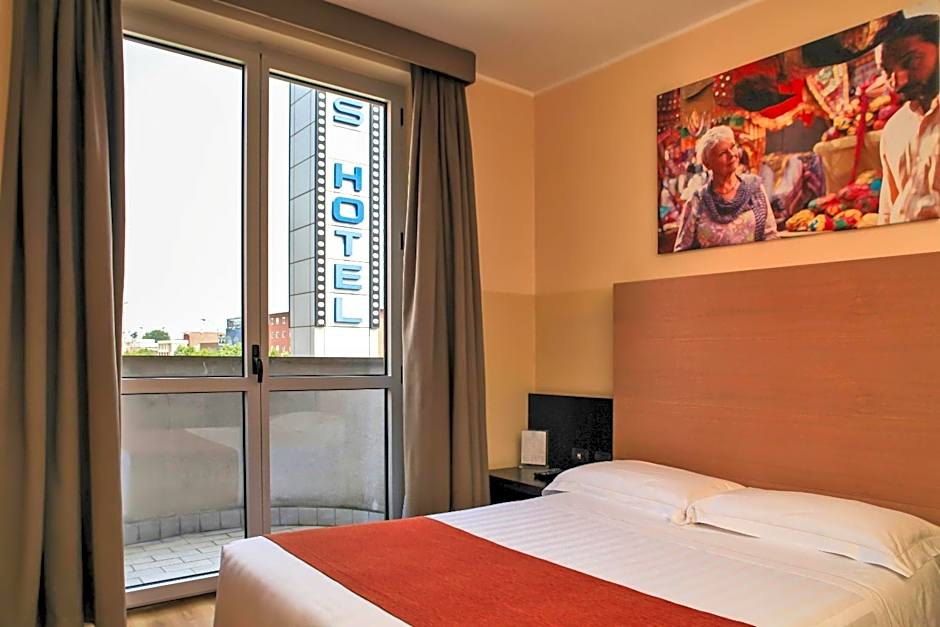 Hotel Studios