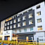 Max Hotels Prayagraj
